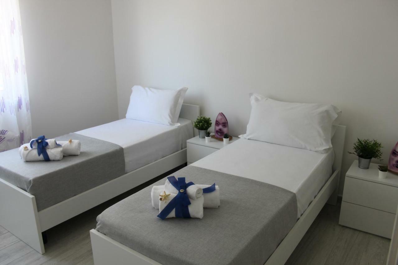 Oudeis Holidays Apartments Tropea Esterno foto